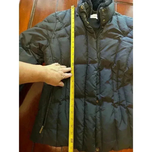 Calvin Klein Women’s Down Filled Black Puffer Jacket Size S - Picture 8 of 9